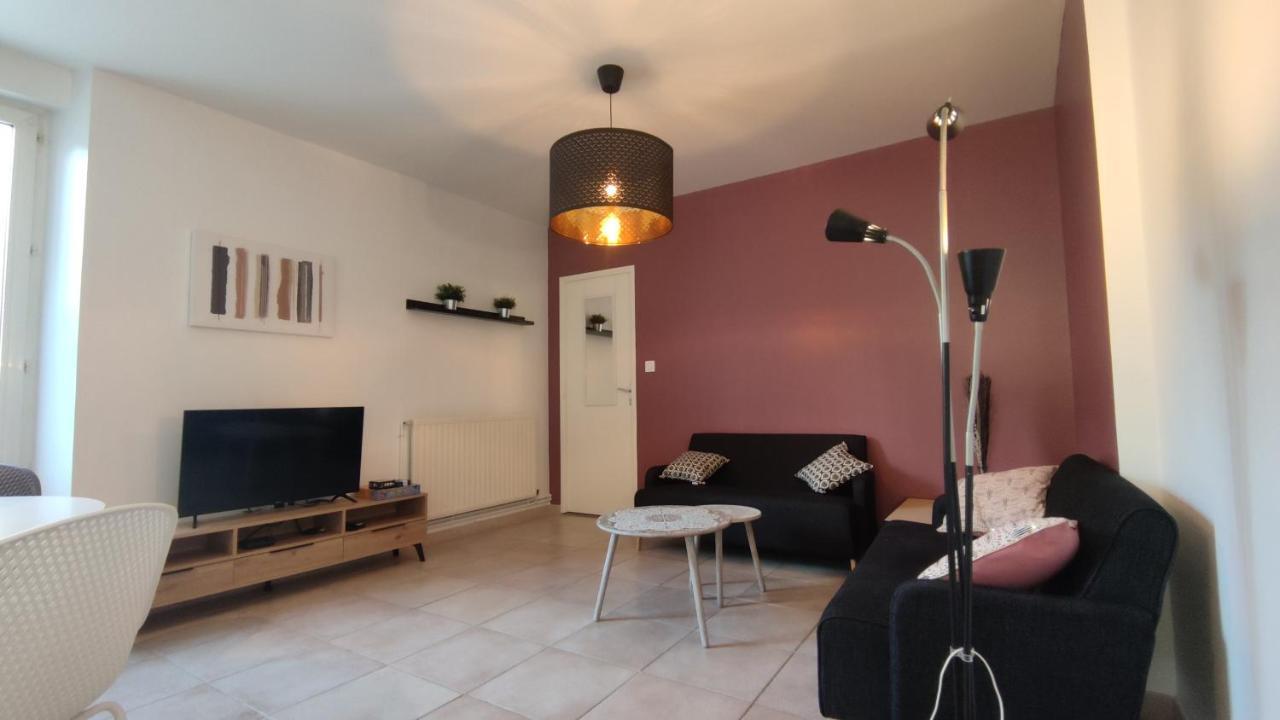 Le Terracotta Ideal Groupe Salle De Sport Parking Gratuit Troyes Bagian luar foto